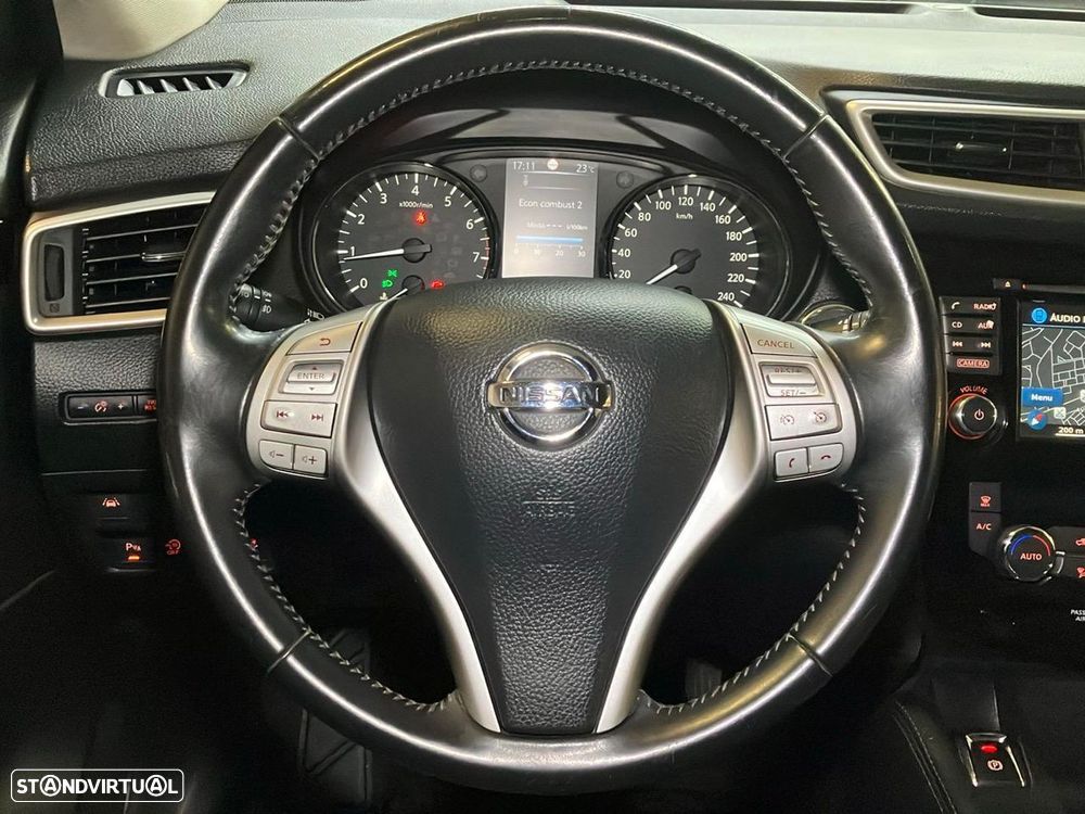 Nissan Qashqai 1.2 DIG-T N-Connecta 18 - 11