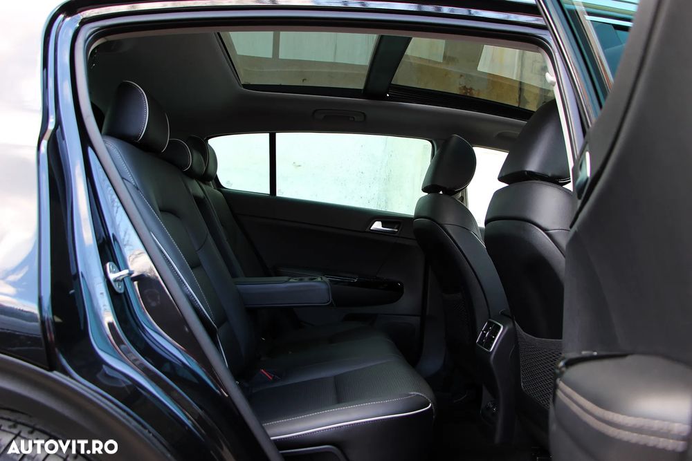 Kia Sportage 2,0 CRDI AWD Aut. GT Line - 9