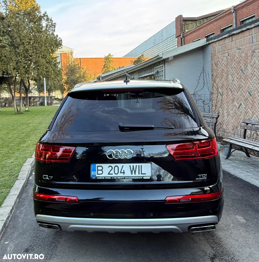 Audi Q7 - 6