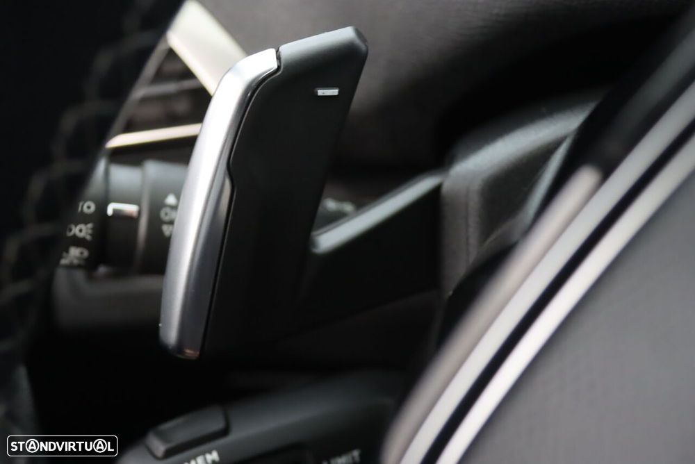 Peugeot 5008 1.2 PureTech Allure Pack EAT8 - 20