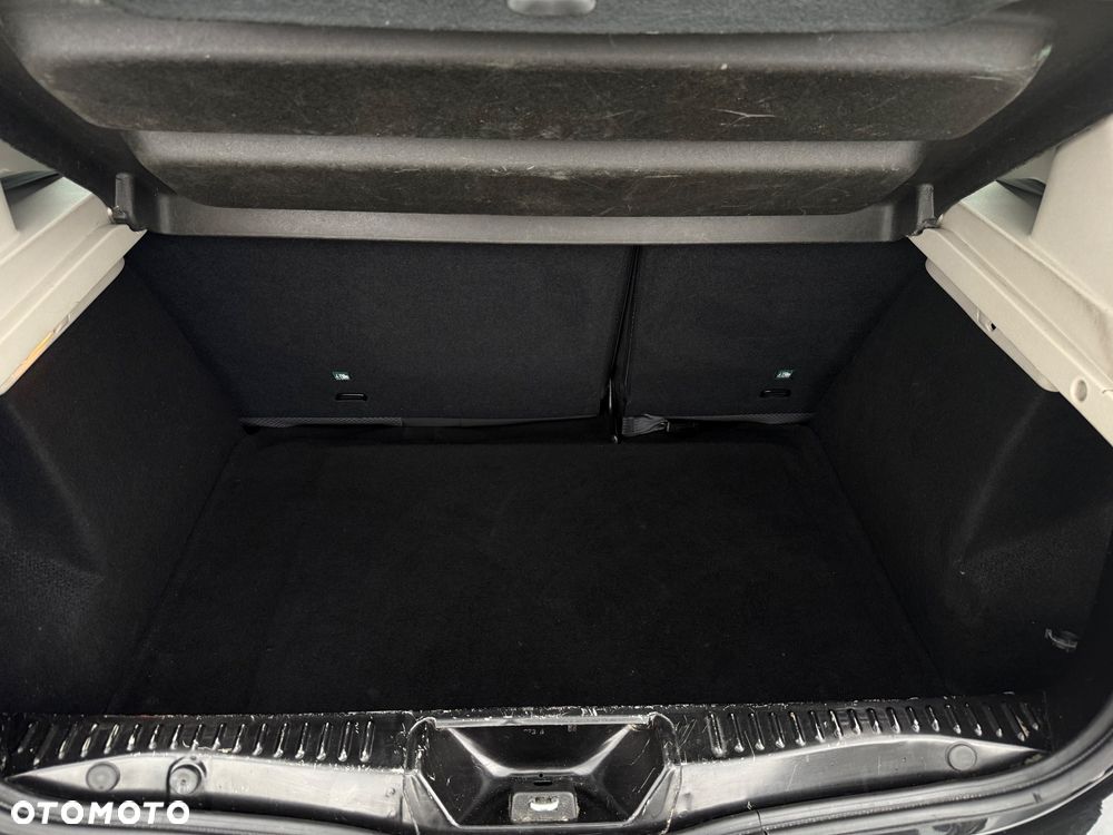 Dacia Sandero 1.2 16V 75 Essentiel - 30