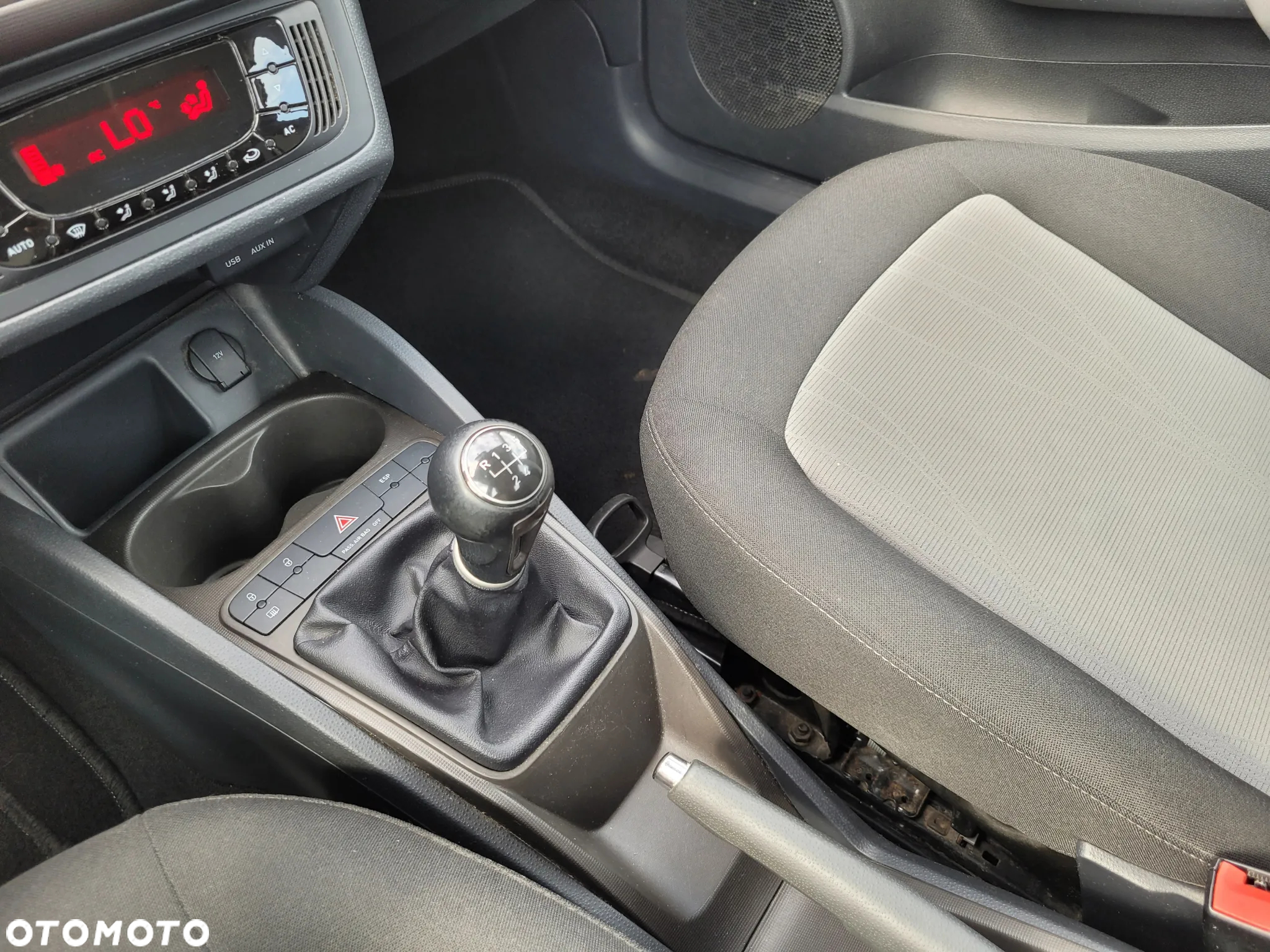 Seat Ibiza 1.4 16V Style - 13