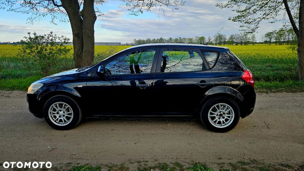 Kia Ceed 1.6 CVVT LX - 4