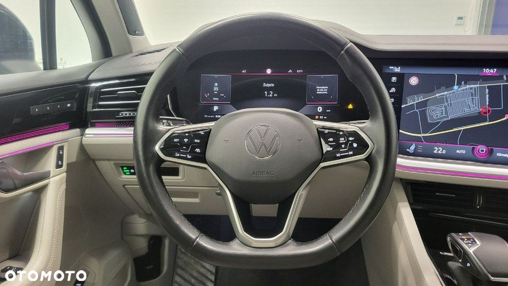 Volkswagen Touareg - 16
