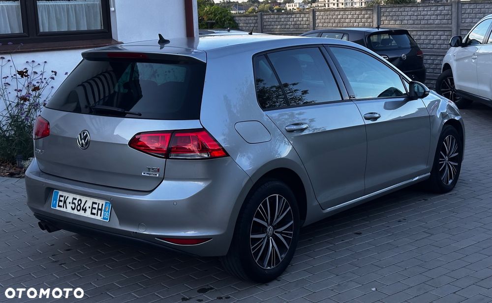 Volkswagen Golf 1.4 TSI BlueMotion Technology Allstar - 12