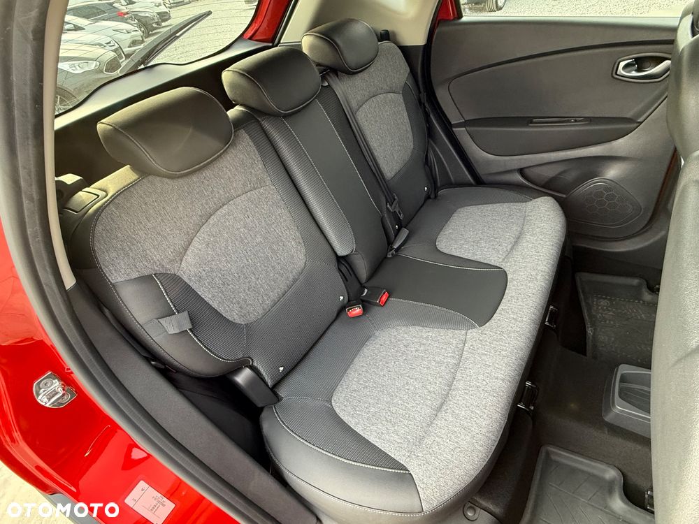 Renault Captur - 30