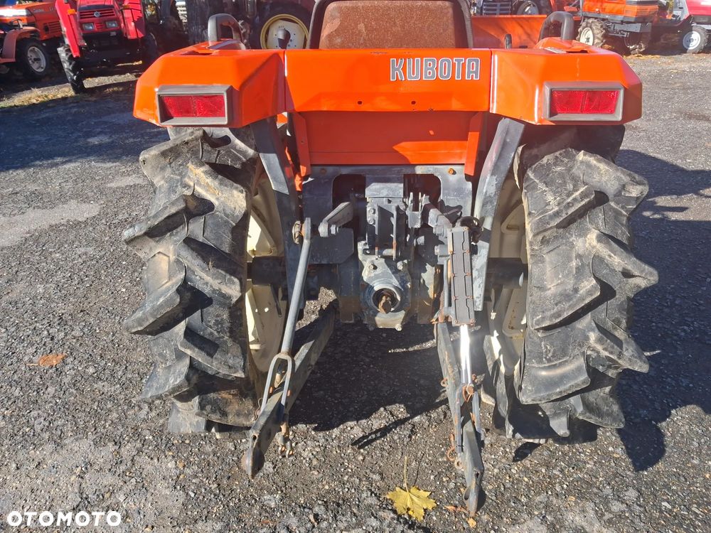Kubota x24 - 5