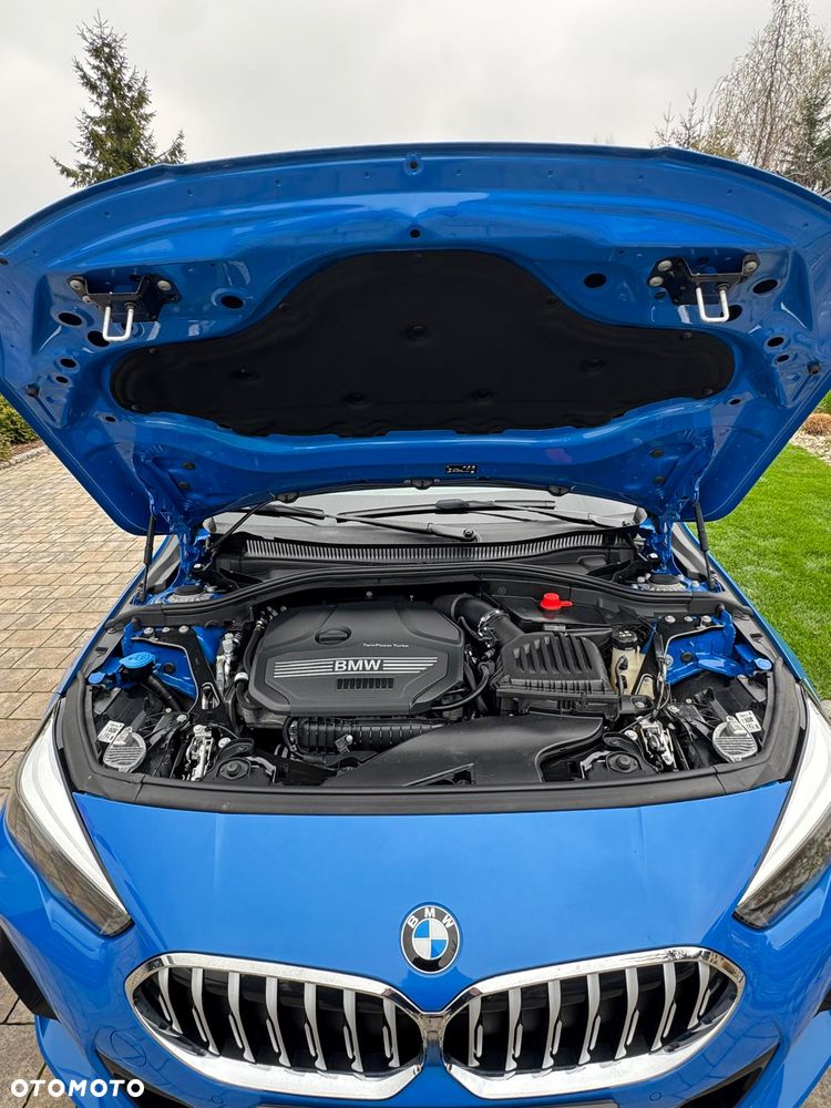 BMW Seria 2 218i - 5