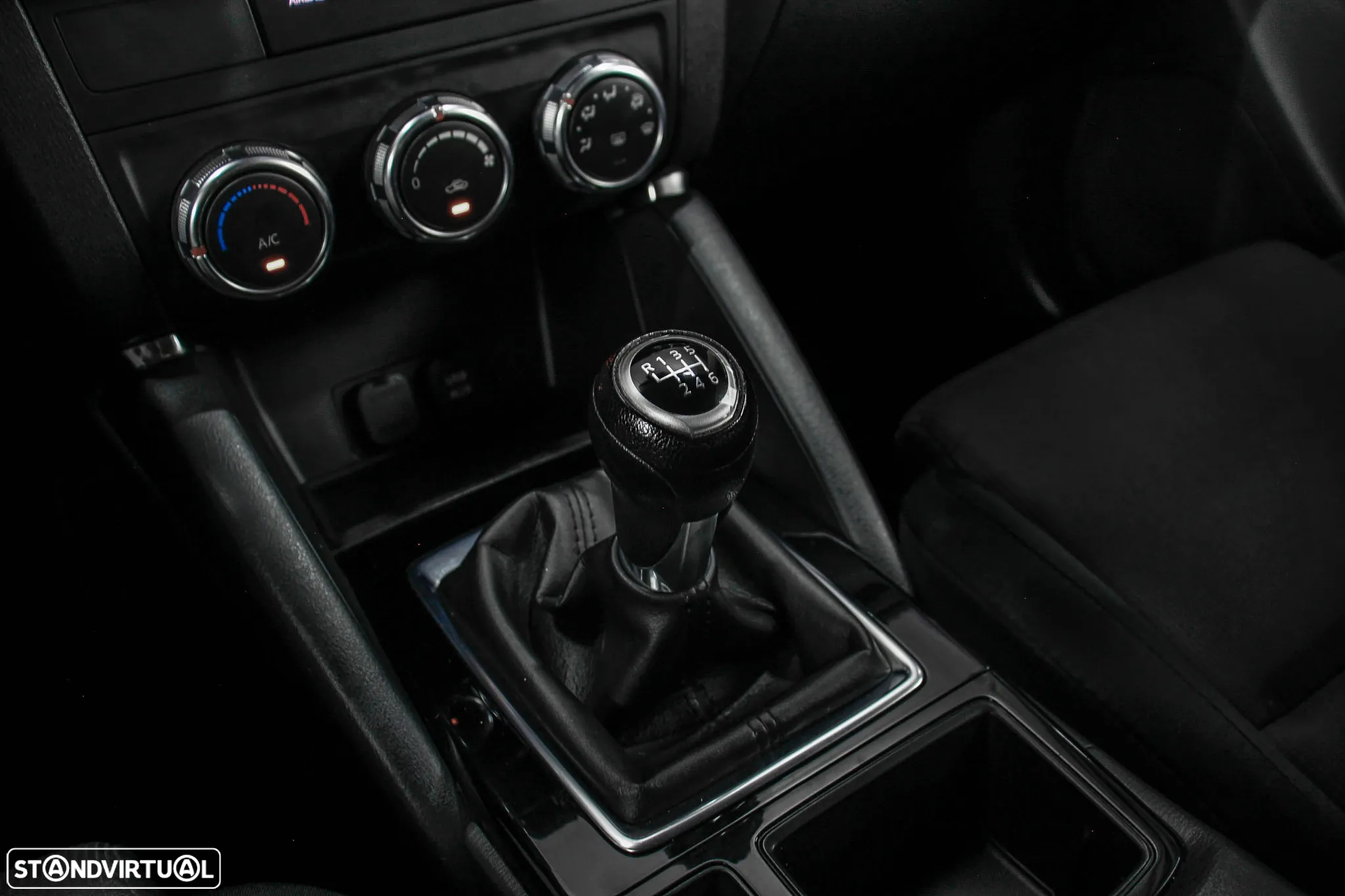 Mazda CX-5 2.2 D Essence - 34