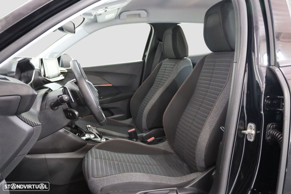Peugeot 2008 1.2 PureTech Active Pack EAT8 - 10