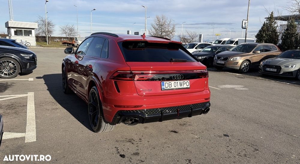 Audi RS Q8 - 25