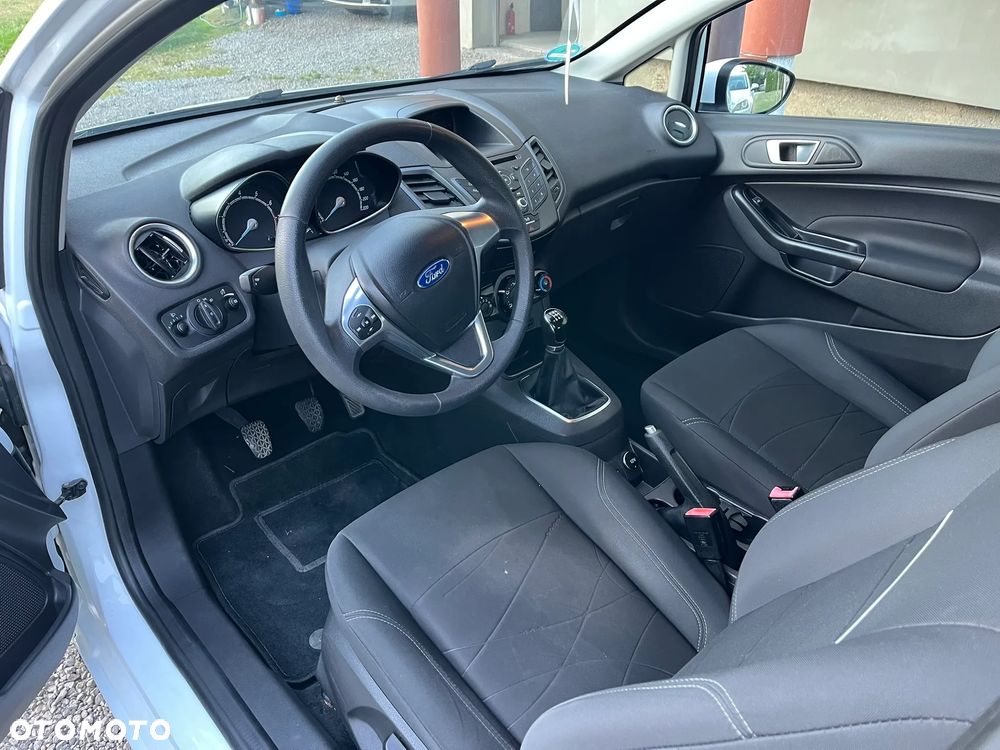 Ford Fiesta 1.25 Trend Edition - 29