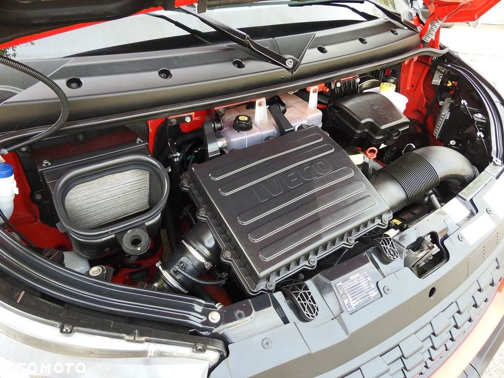 Iveco DAILY 35S18 PLANDEKA 10 PALET WEBASTO KLIMATYZACJA TEMPOMAT LEDY  180KM - 26