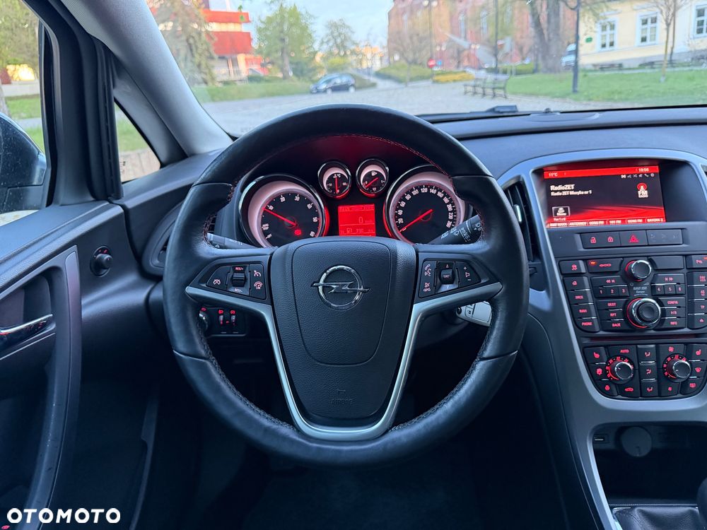 Opel Astra 1.6 CDTI DPF ecoFLEX Start/Stop Exklusiv - 11