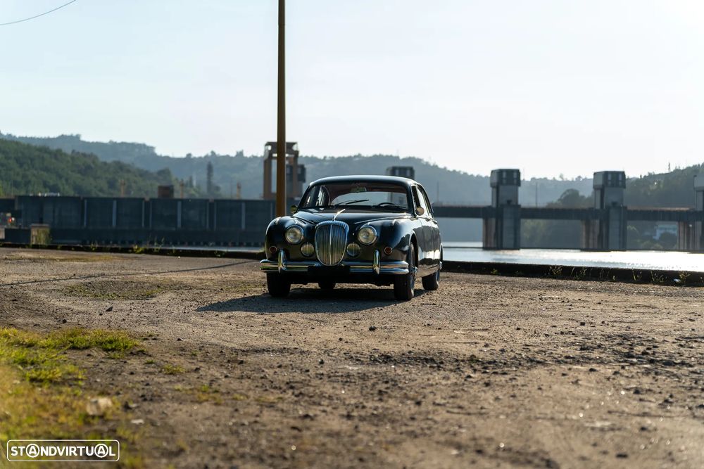 Jaguar Daimler - 21