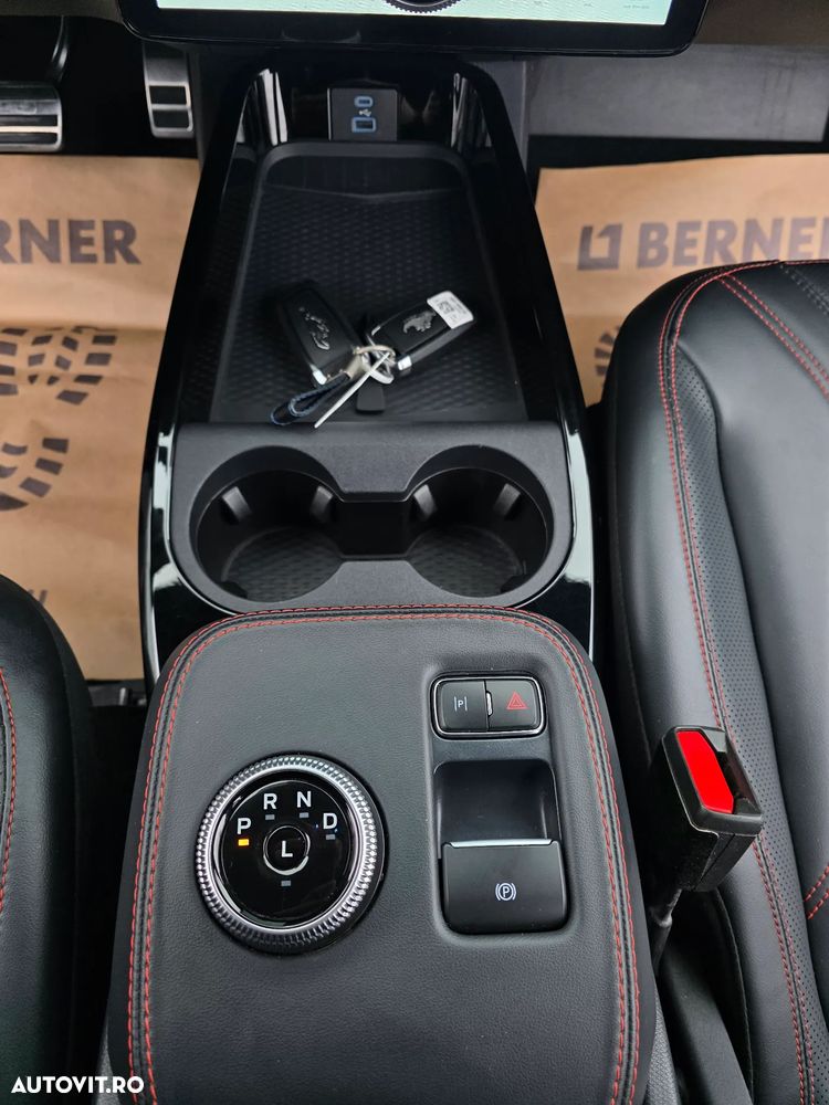 Ford Mustang Mach-E AWD PREMIUM - 16