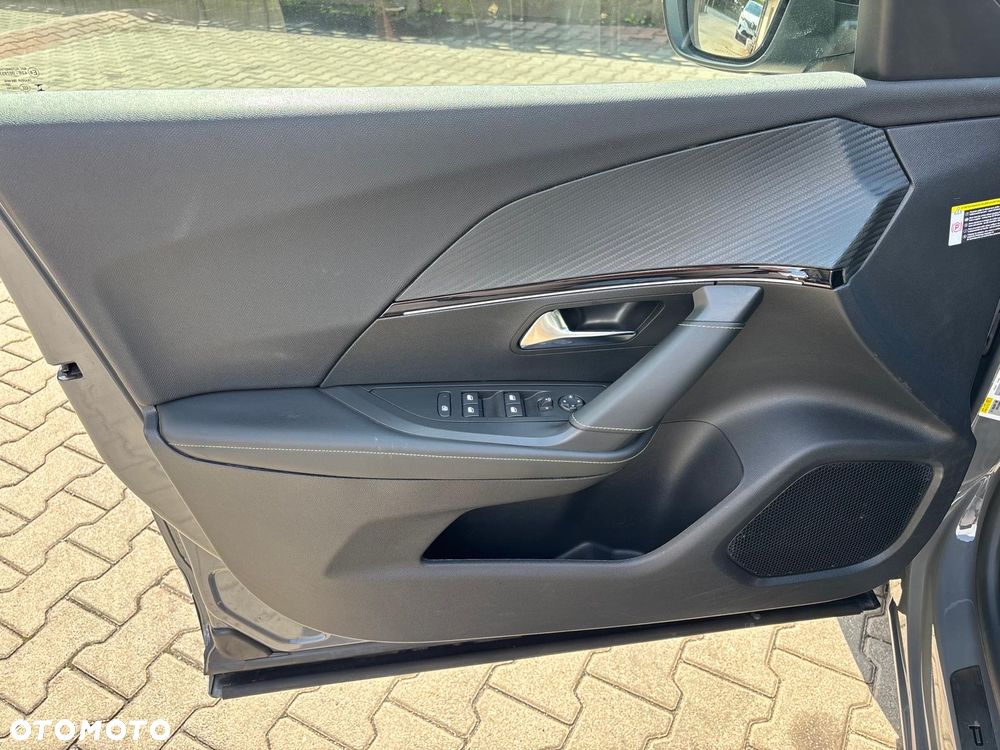 Peugeot 2008 PureTech 130 GT S&S EAT8 - 14
