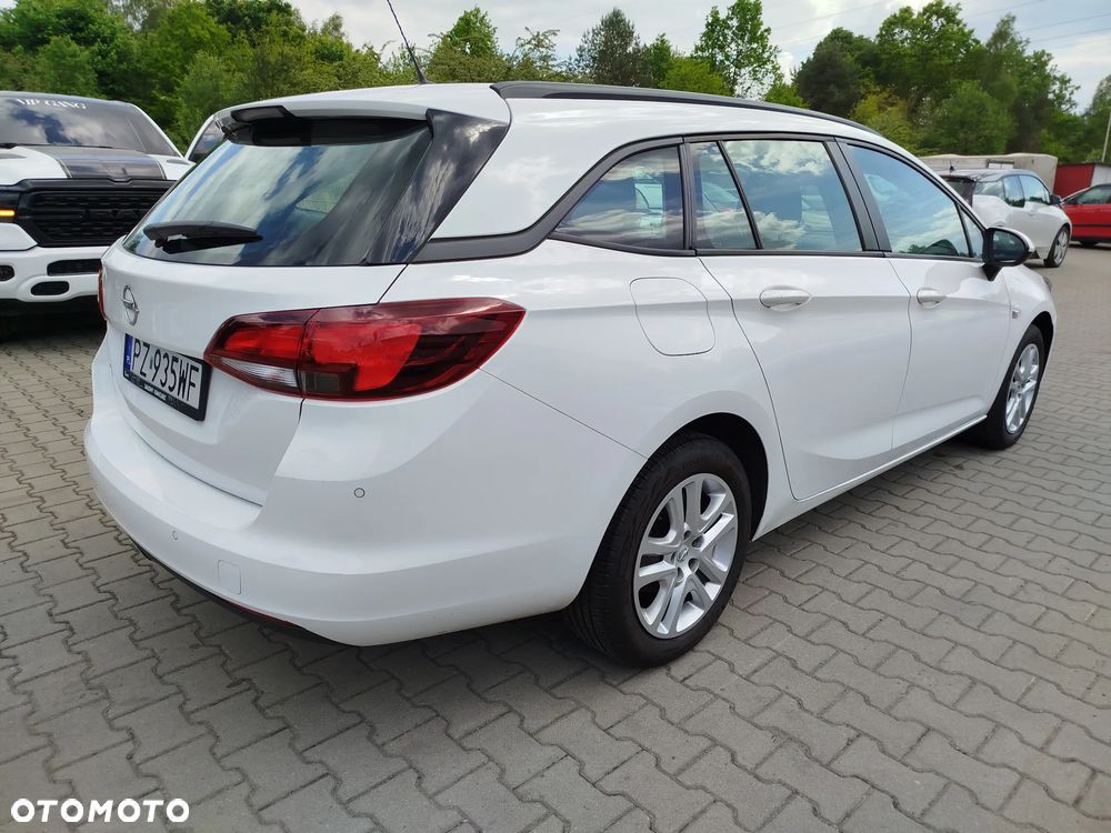 Opel Astra 1.2 T Edition S&S - 5