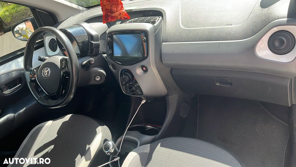 Toyota Aygo 1.0 VVY-I 5 usi MultiMode X-style - 4