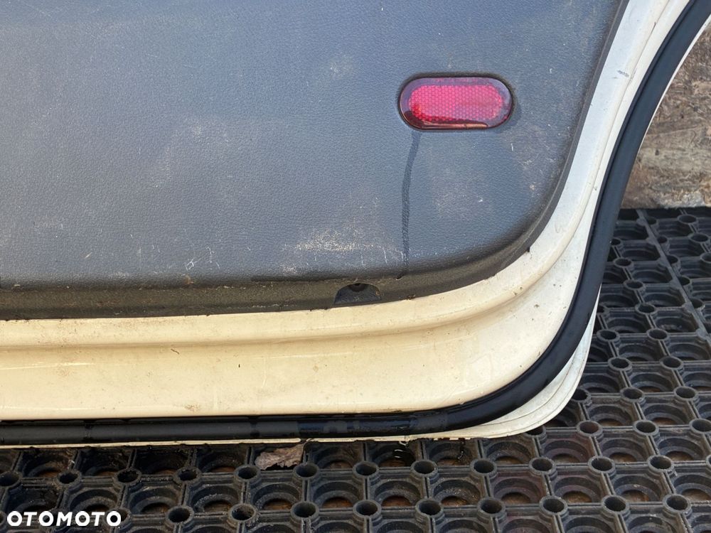 VW TOURAN MK1 LIFT DRZWI TYŁ TYLNIE  PRAWE PRAWY - 11