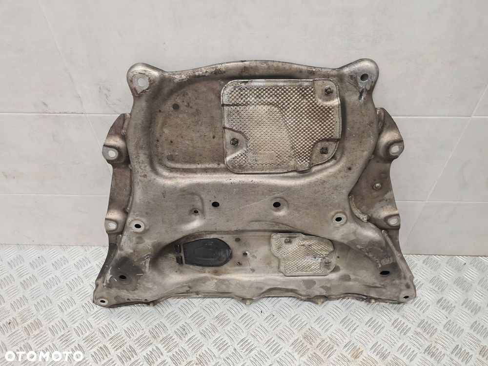 BMW G05 X5 OSŁONA PŁYTA POD SILNIK 6878068 - 2