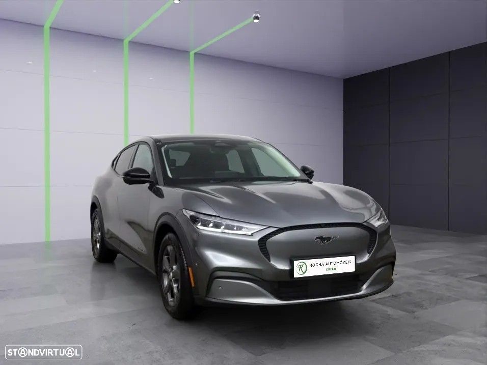 Ford Mustang Mach-E 75.7 kWh Base - 4