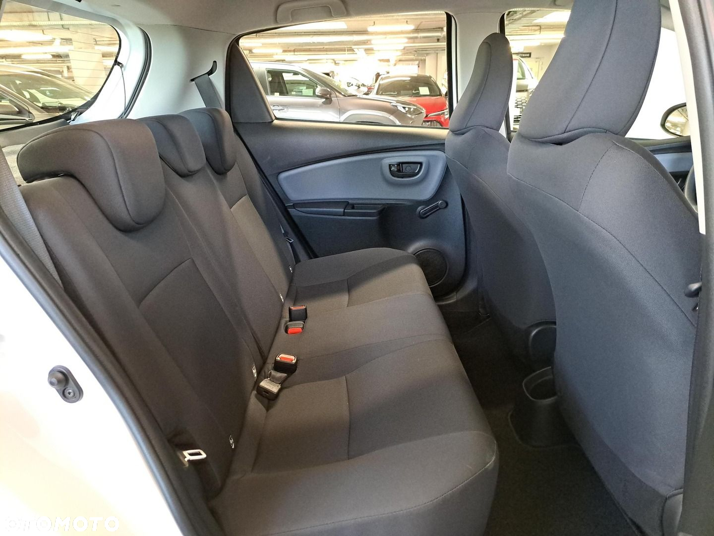 Toyota Yaris - 13