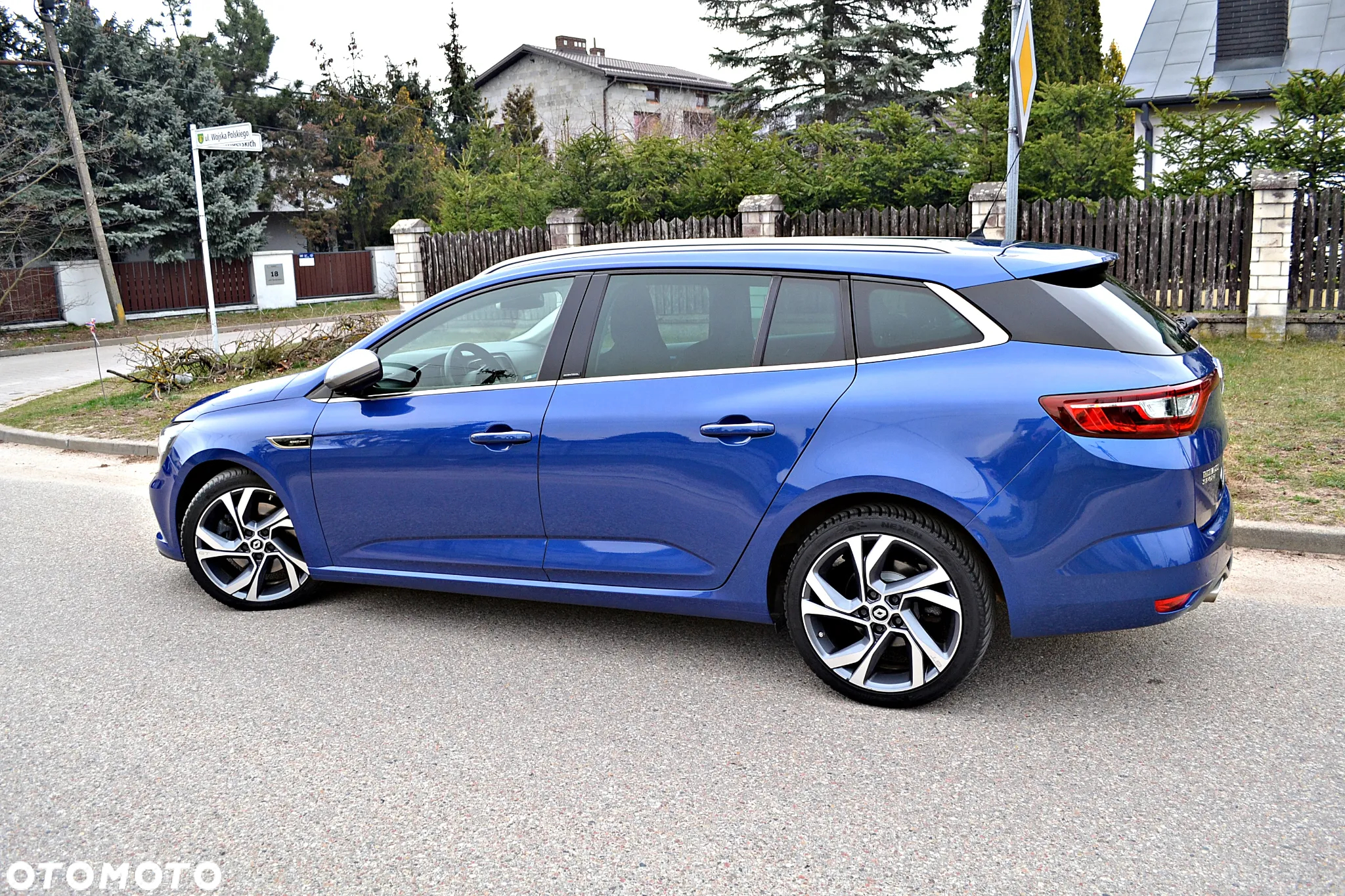 Renault Megane Grandtour ENERGY dCi 165 EDC GT LINE - 12