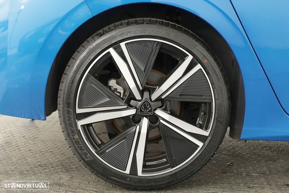 Peugeot 308 1.2 PureTech GT EAT8 - 5