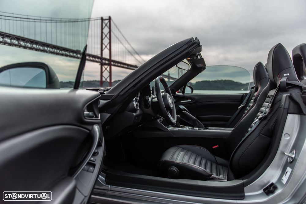 Abarth 124 Spider - 13