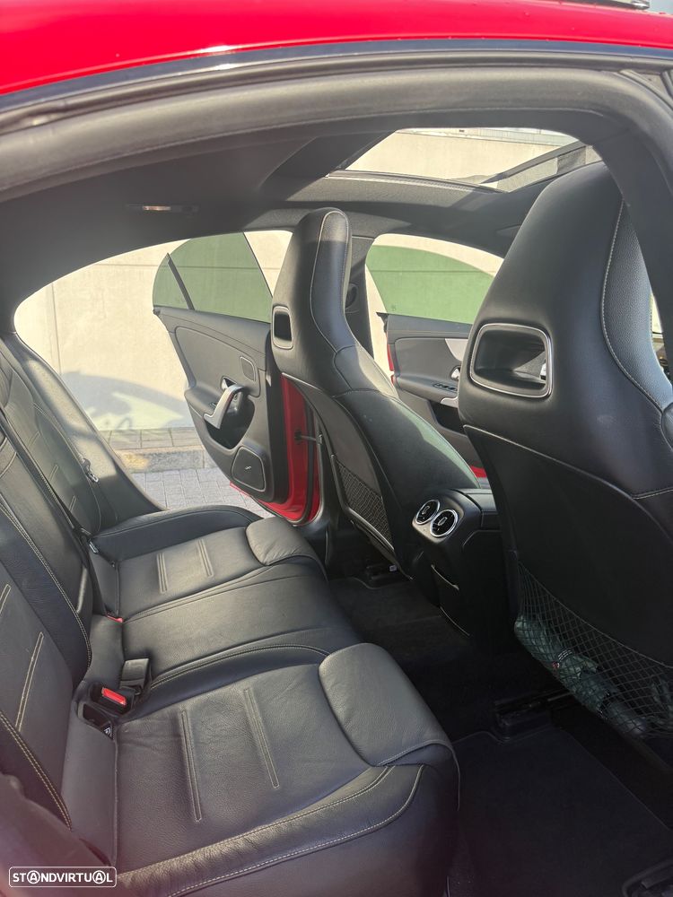 Mercedes-Benz CLA 45 AMG S 4Matic+ Speedshift 8G-D - 12