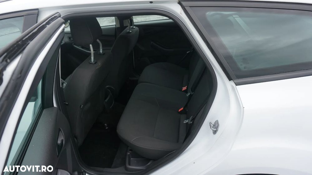 Ford Focus 1.0 EcoBoost Start Stop Trend - 8