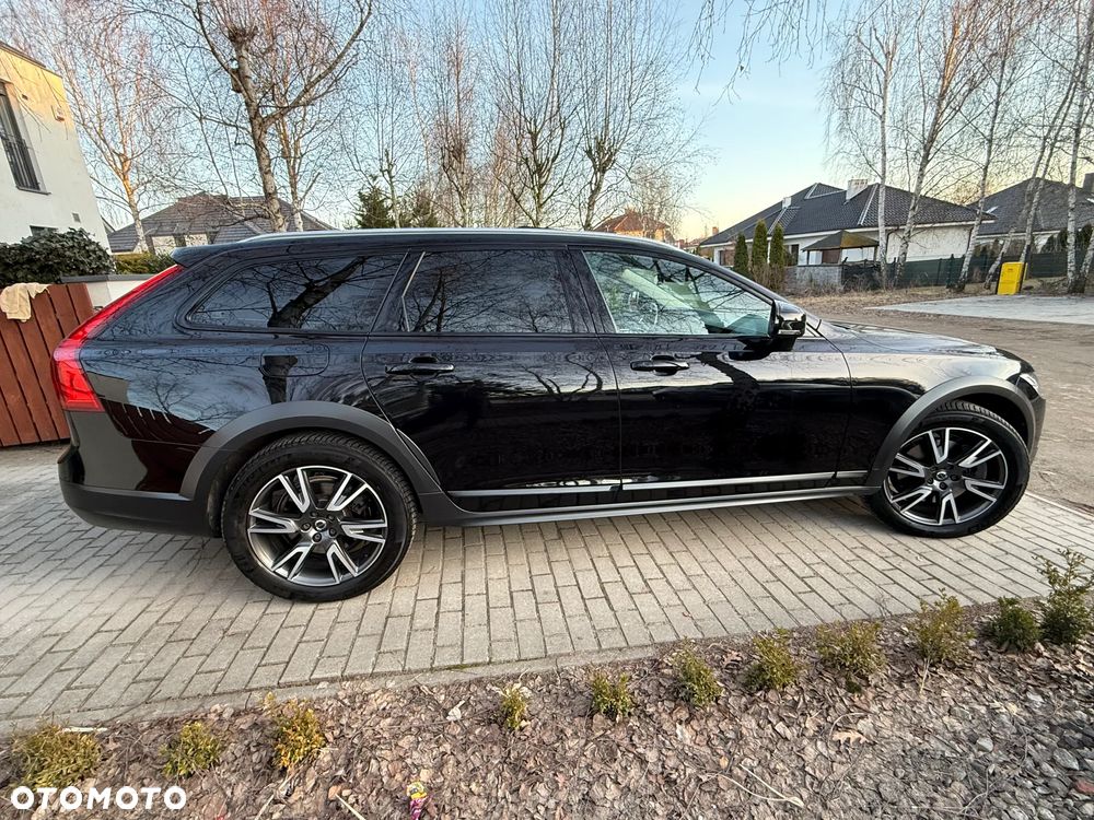 Volvo V90 D5 AWD Geartronic R Design - 7