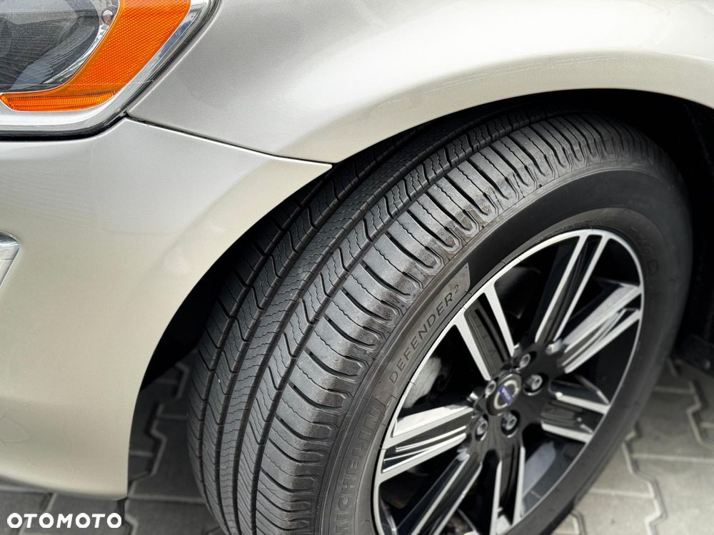 Volvo XC 60 - 16