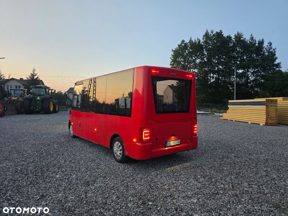 Volkswagen T6/Mikrobus/Bus szkolny/Kat B 8+1 - 8