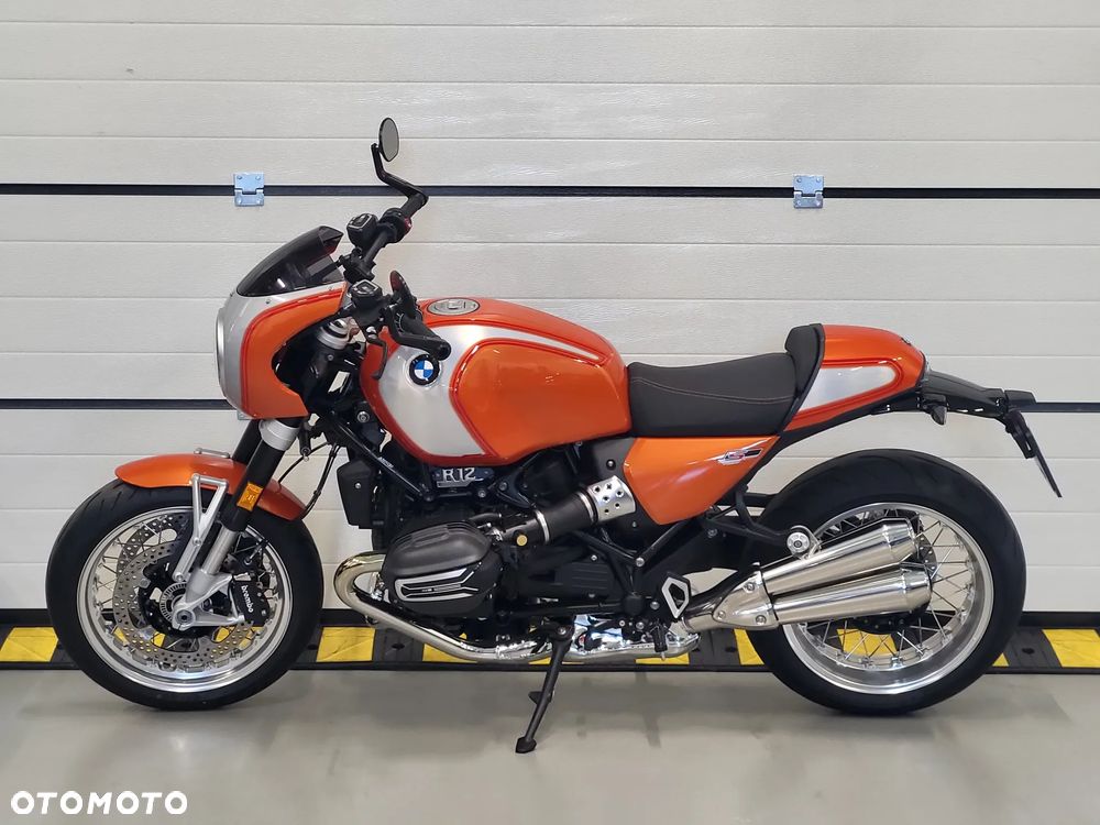 BMW R - 6