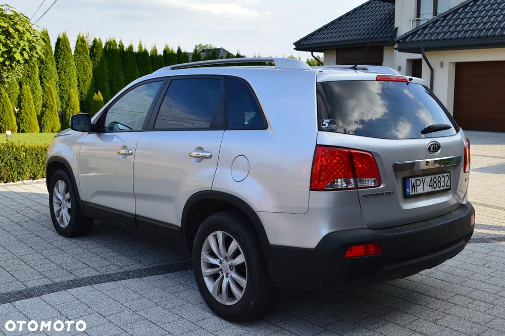 Kia Sorento - 4