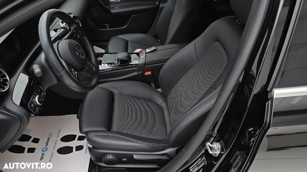 Mercedes-Benz A 200 Sedan 7G-DCT Lim. AMG Line Advanced Plus - 13
