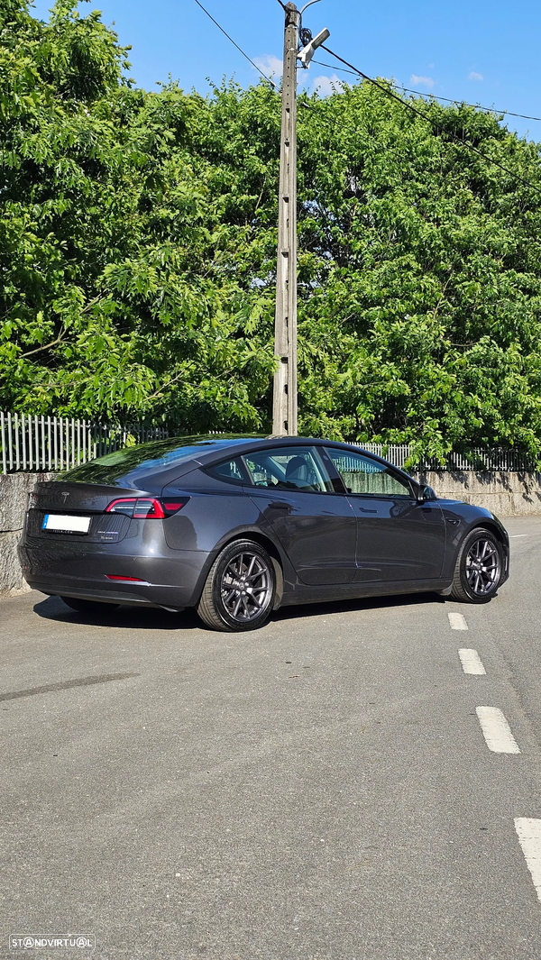 Tesla Model 3 Long Range AWD Dual Motor