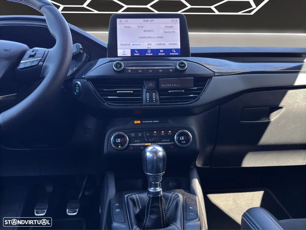 Ford Focus 2.3 EcoBoost S&S ST - 13