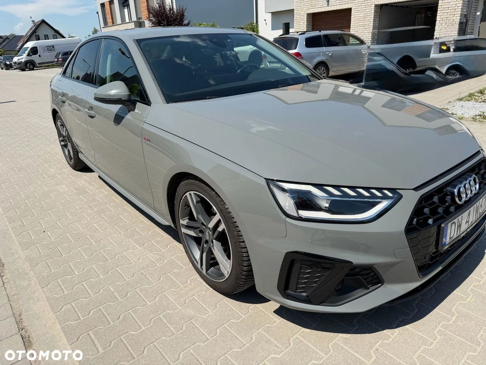 Audi A4 Limousine 35 TFSI Sport S tronic - 2