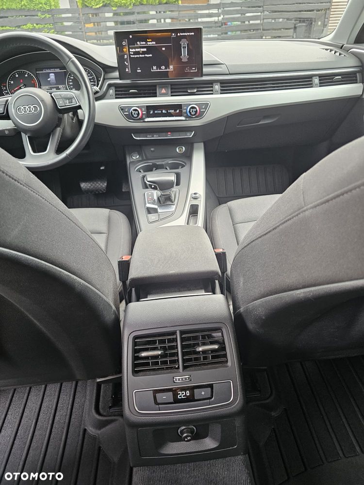 Audi A4 Avant 35 TDI mHEV S tronic - 24