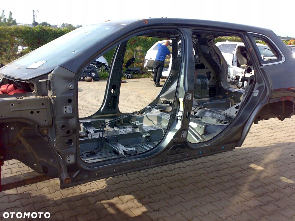 jeep cherokee kl v 2014 - próg słupek a słupek b bok nadkole lewy prawy - 1
