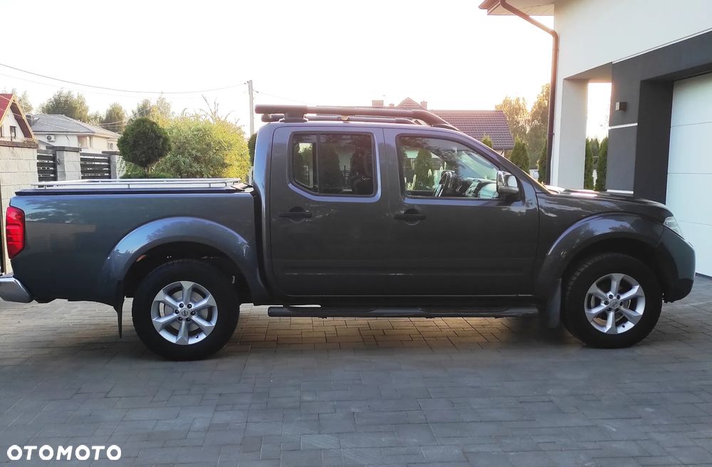 Nissan Navara 2.5 D Platinum - 6