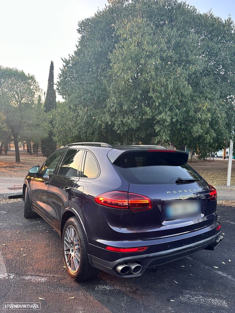 Porsche Cayenne S E-Hybrid Platinum Edition - 3