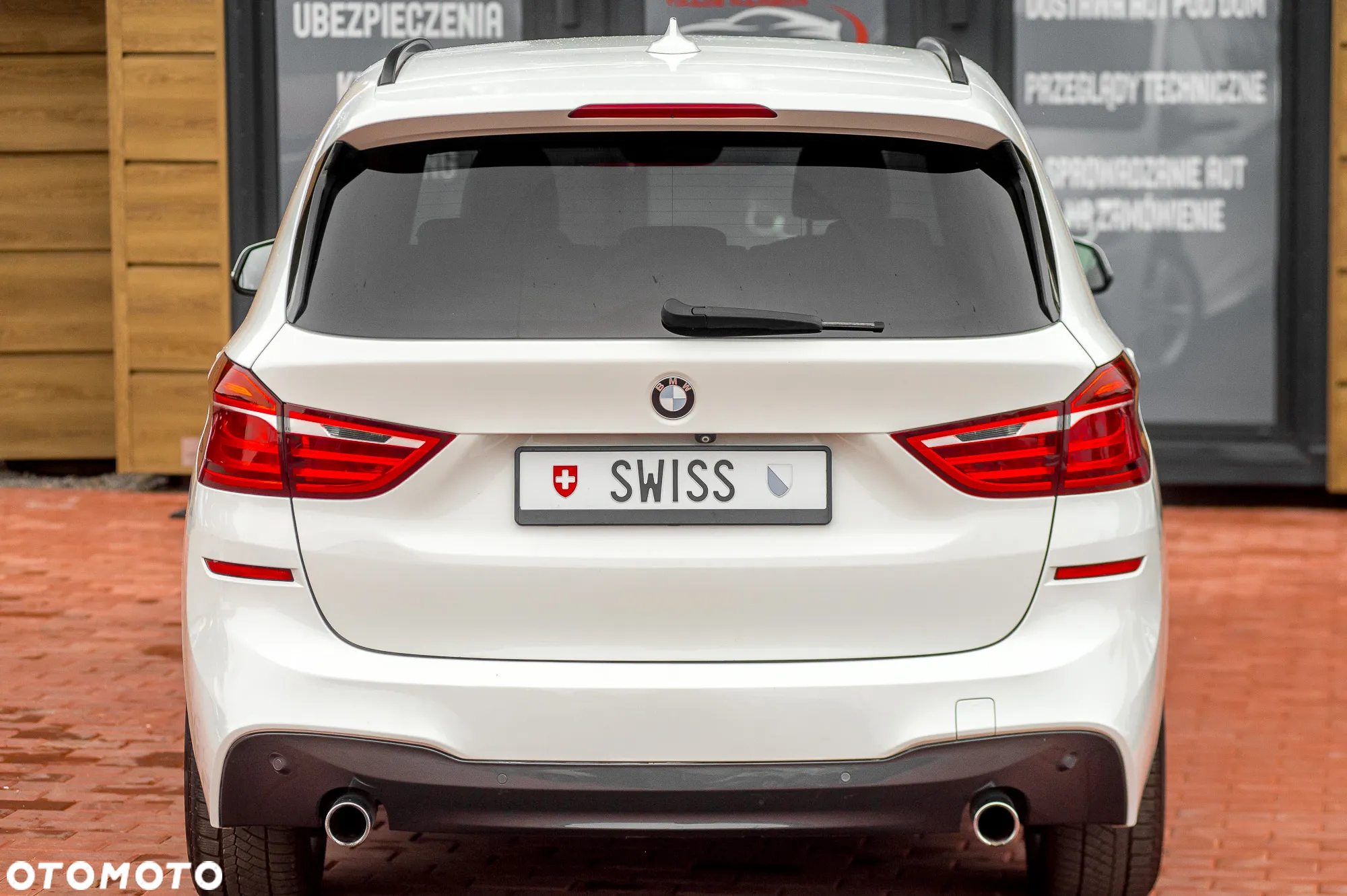 BMW Seria 2 220d Active Tourer xDrive M Sport - 11