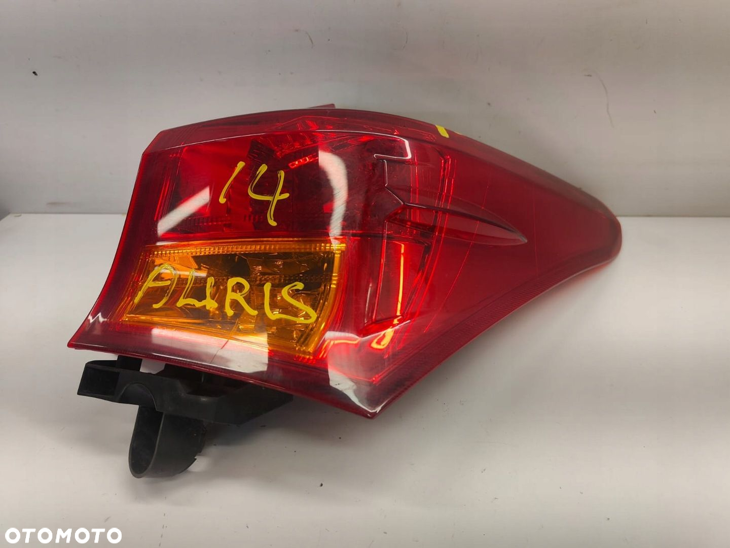 Toyota auris II 12-15 hb LAMPA TYŁ PRAWA TYLNA - 3