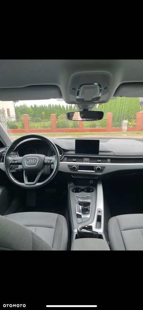 Audi A4 Limousine 2.0 TDI ultra S tronic - 12