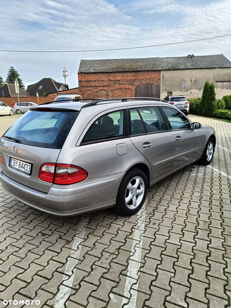 Mercedes-Benz Klasa E - 2