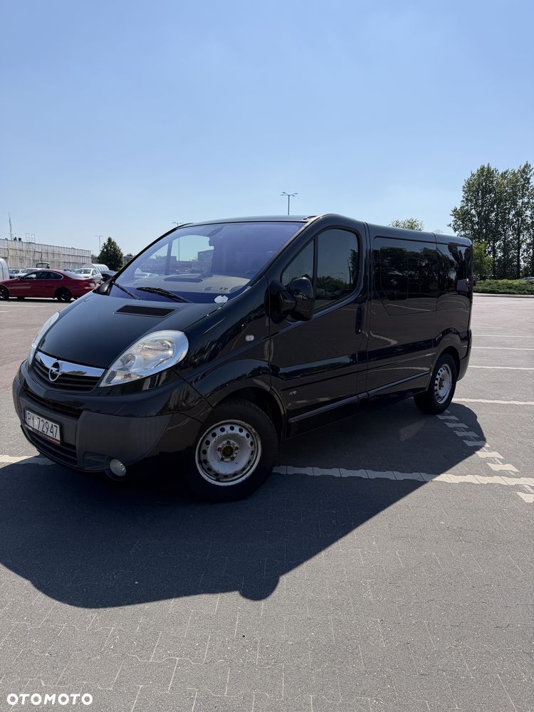 Opel Vivaro - 2